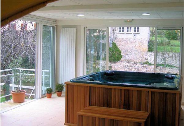 Hotel Doussiere - Restaurant L'Alicanta Le Rozier Bagian luar foto